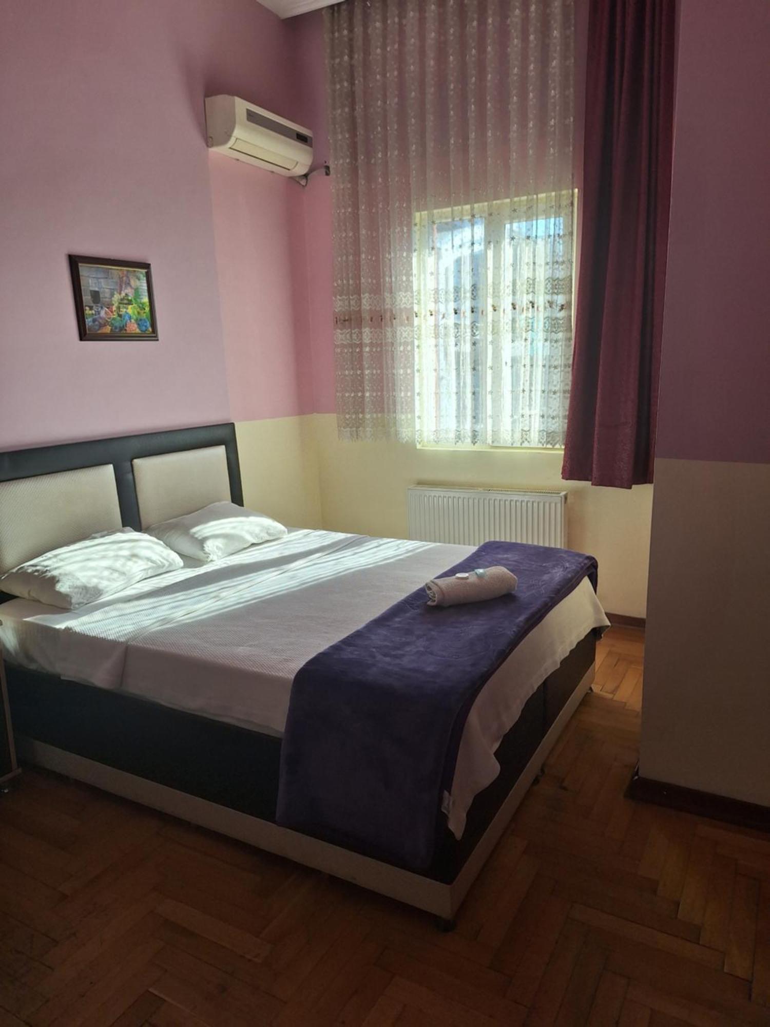 Gold Hotel Batum Batumi Exterior foto